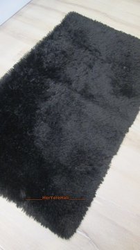 Doğuş Peluş Tavşan Tüyü 140x200cm Kaymaz Tabanlı Halı Siyah