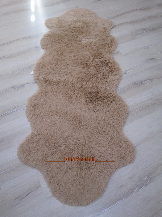 YAMALI home Peluş Tavşan Tüyü 70x200cm Kaymaz Tabanlı Post Halı Bej