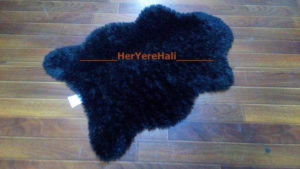 Doğuş Peluş Tavşan Tüyü 100x140cm Kaymaz Tabanlı Post Halı Siyah