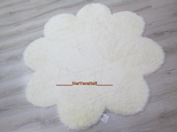 Doğuş Peluş Tavşan Tüyü 140x140cm Papatya Şeklinde Halı Kemik