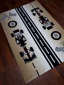 Halı Sarayı New Kids 12611J YARIŞ ARABA 125X180 cm