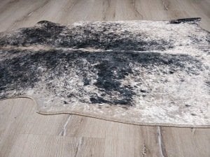 Yamalı Home İnci Halı 002 Siyah Yapay Dana Post 100x140 cm